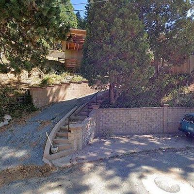 1031 Berne Dr, Crestline, CA 92325