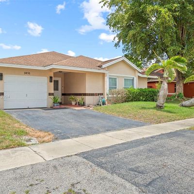 1031 Sw 99 Th Ave, Pembroke Pines, FL 33025