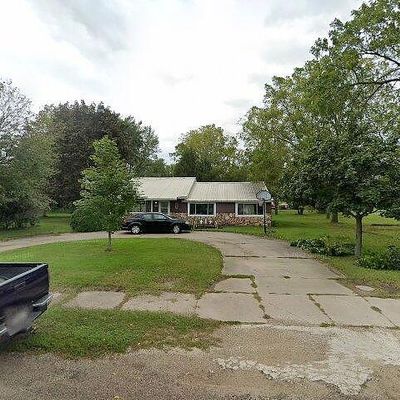 W5910 Lake St, Montello, WI 53949