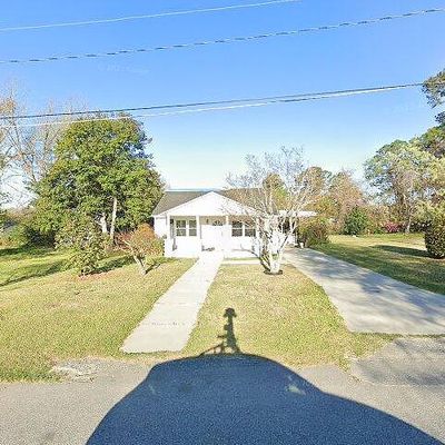 108 South St, Lumberton, NC 28358