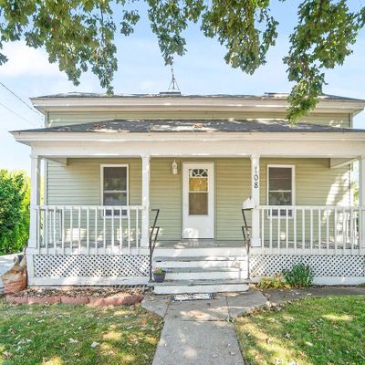 108 W South Park Ave, Oshkosh, WI 54902