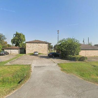 1085 Georgia St, Beaumont, TX 77705