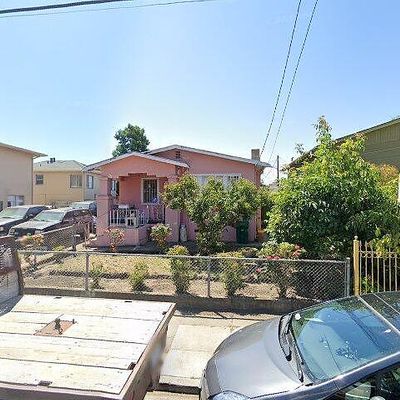 1087 67 Th St, Emeryville, CA 94608