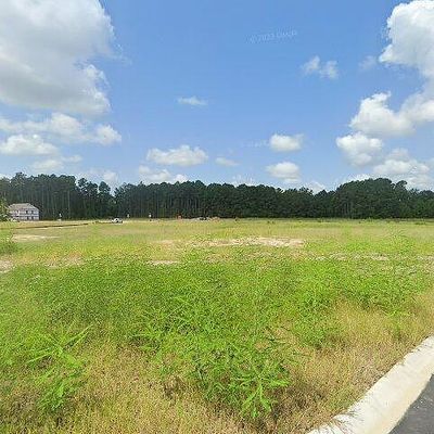 109 Bowzards Ct, Holly Hill, SC 29059