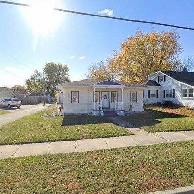 109 E 1 St St, Kimberly, WI 54136