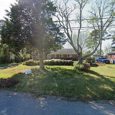 109 Fleetwood Rd, Chesapeake, VA 23325