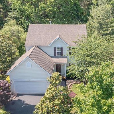 109 Lakeview Dr, New Hope, PA 18938