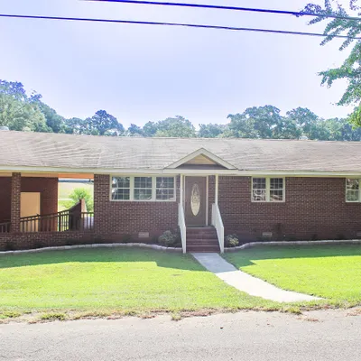 109 Oakdale St, Thomaston, GA 30286