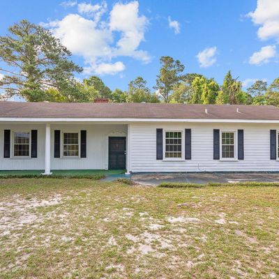 109 Silver Lake Rd, Wilmington, NC 28412