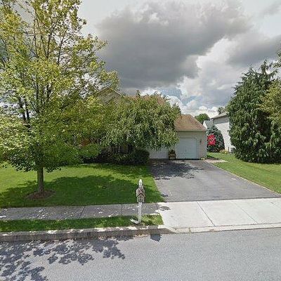 109 Slater Dr, Wernersville, PA 19565