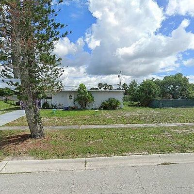 109 Se Calmoso Dr, Port Saint Lucie, FL 34983