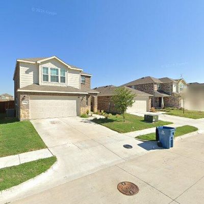 1090 Castroville Dr, Forney, TX 75126