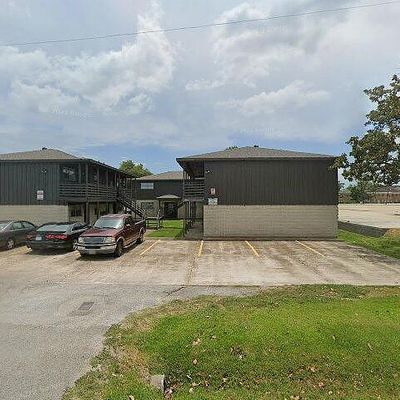 1096 Georgia St, Beaumont, TX 77705