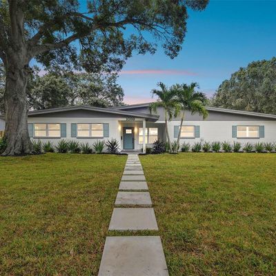 1098 55 Th Ter S, Saint Petersburg, FL 33705