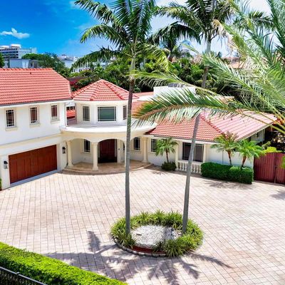 1098 Spanish River Rd, Boca Raton, FL 33432