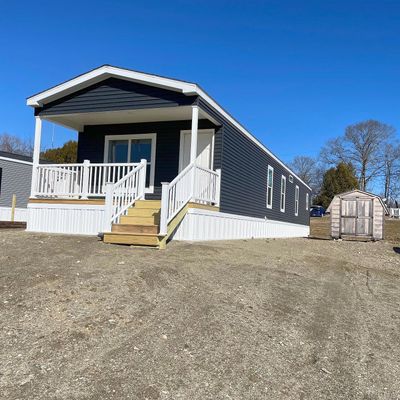 11 Daniel Dr, Belfast, ME 04915