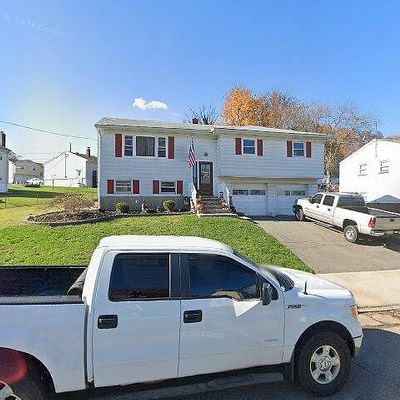 11 Hollander St, South River, NJ 08882