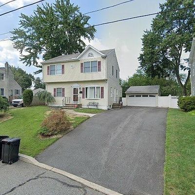 11 W Zoller Rd, East Brunswick, NJ 08816