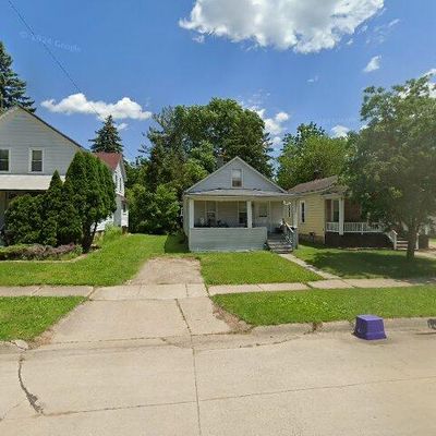 110 Grove Park St, Mount Clemens, MI 48043