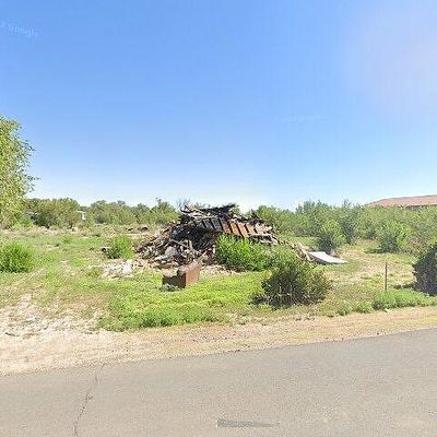 1104 W Aragon Rd, Belen, NM 87002