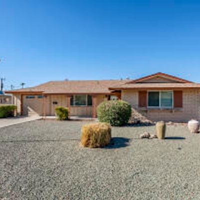 11041 W Canterbury Dr, Sun City, AZ 85351