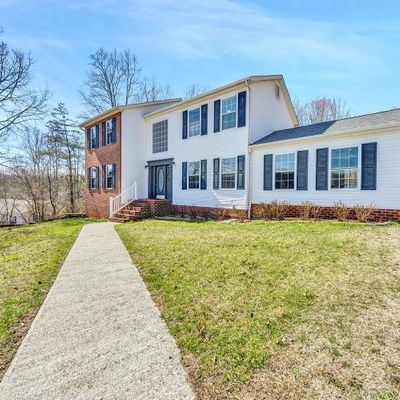 1106 Dodson Dr, Rustburg, VA 24588