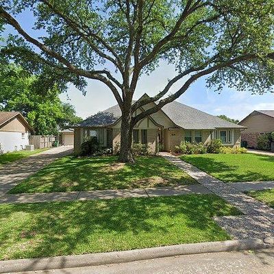 1107 Woodhorn Dr, Houston, TX 77062