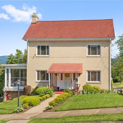 111 Bierer Ln, Uniontown, PA 15401