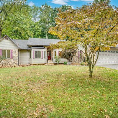 111 Beechbrook Dr, Unicoi, TN 37692