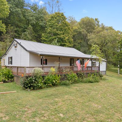 111 Dyer Branch Rd, Gordonsville, TN 38563