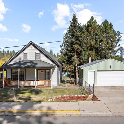 111 E Emma St, Rockford, WA 99030