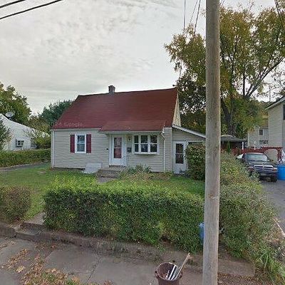 111 Monroe St, Haskell, NJ 07420