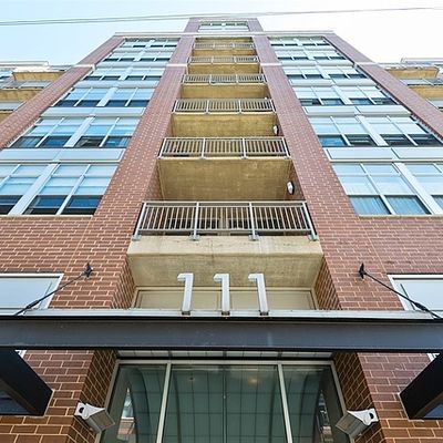 111 S Morgan St #906, Chicago, IL 60607