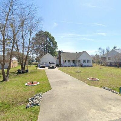 1110 Link Ln, Oriental, NC 28571