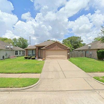 1114 N Magnolia Dale Dr, Fresno, TX 77545