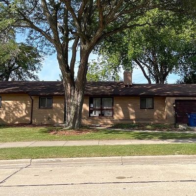 1114 N Osborne Blvd, Racine, WI 53405