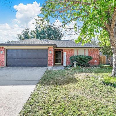 1116 Miles Ave, Burleson, TX 76028