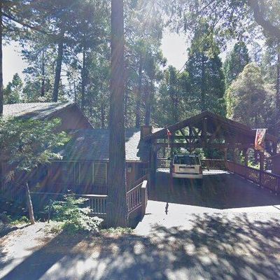 1117 Nesthorn Dr, Crestline, CA 92325