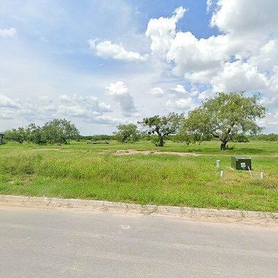 112 Republic Cir, San Benito, TX 78586