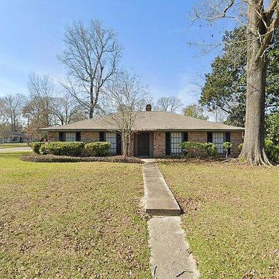 1121 Sharynwood Dr, Baton Rouge, LA 70808