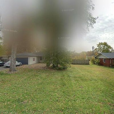 1127 Hickory Ln, New Castle, IN 47362