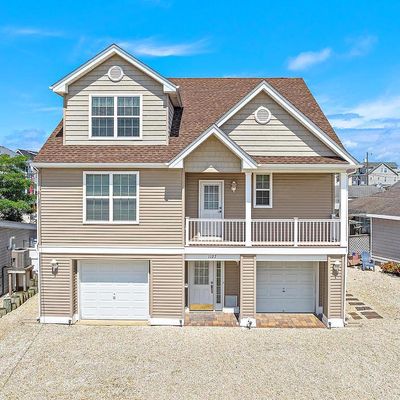 1127 Walter Blvd, Manahawkin, NJ 08050