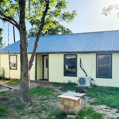 1128 Kay St, Giddings, TX 78942