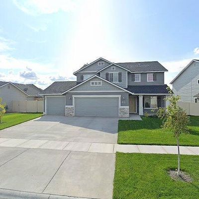 1129 E Yaquina Bay Dr, Nampa, ID 83686