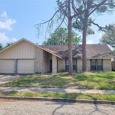 113 Bowling Green Dr, Victoria, TX 77904