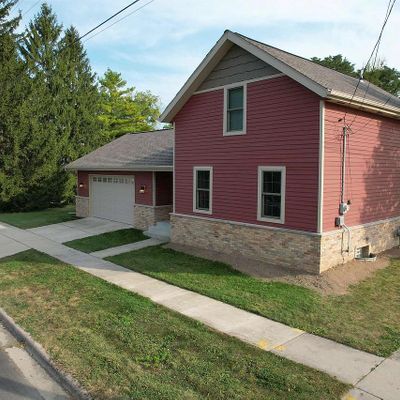 113 W Henni St, Theresa, WI 53091