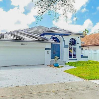 10338 Santiago St, Hollywood, FL 33026