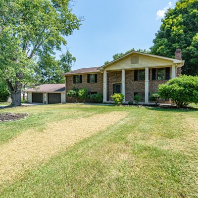 104 Chaucer Cir, Maryville, TN 37803