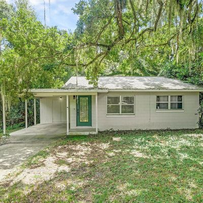 104 E Mcclendon St, Lady Lake, FL 32159