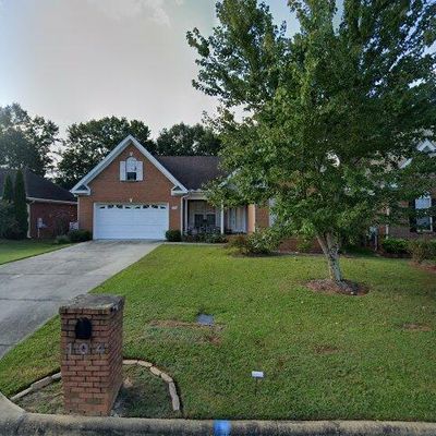 104 Petersburg Ct, Dothan, AL 36305